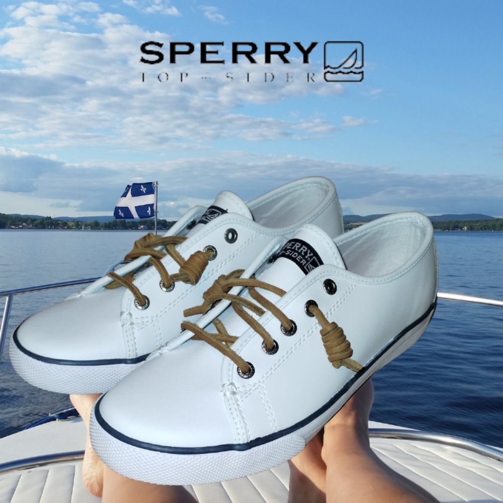Sperry Top Siders Youth Size 4 (NWOT)
